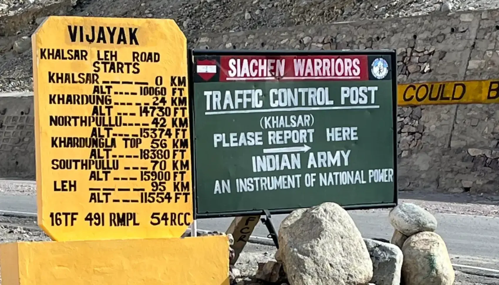 Nubra Valley (120 KMS/4–5 HRS)