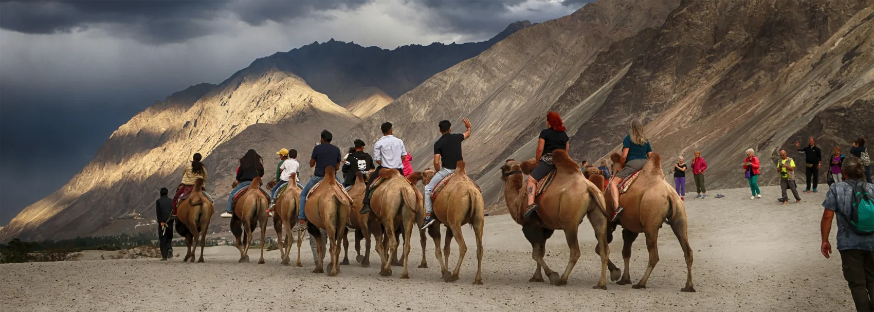 Nubra Valley (120 KMS/4–5 HRS)