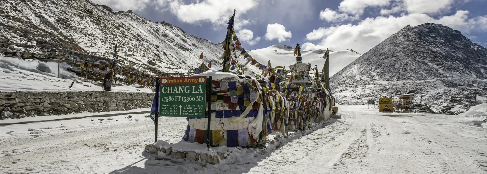 Pangong to Leh Via Changla (140 Kms / 6 Hrs)