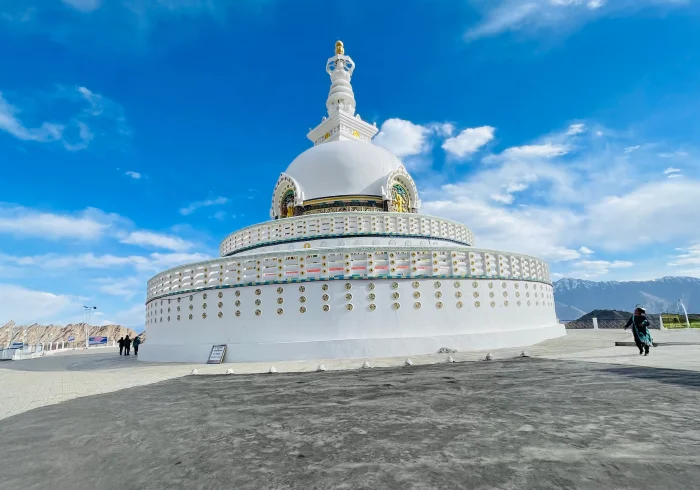 5 Nights Leh & Nubra Tour with Pangong Excursion