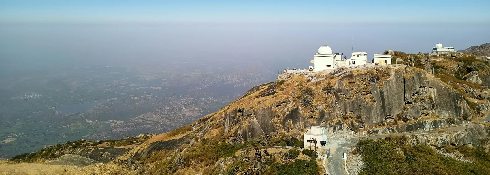 Udiapur - Mount Abu (165 Kms/3-4 Hrs Drive)