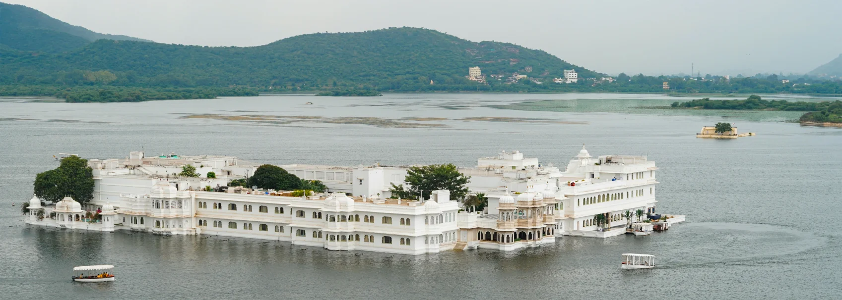 Mount Abu - Udaipur (165 KMS/3 HRS DRIVE)