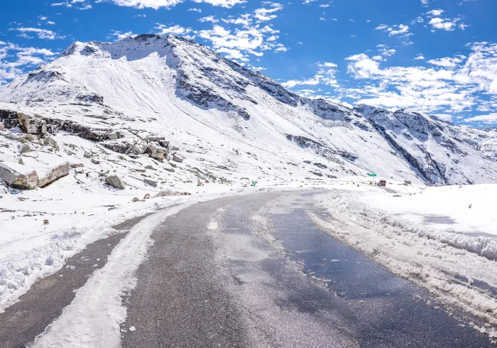 4N Manali Tour By Volvo From Delhi