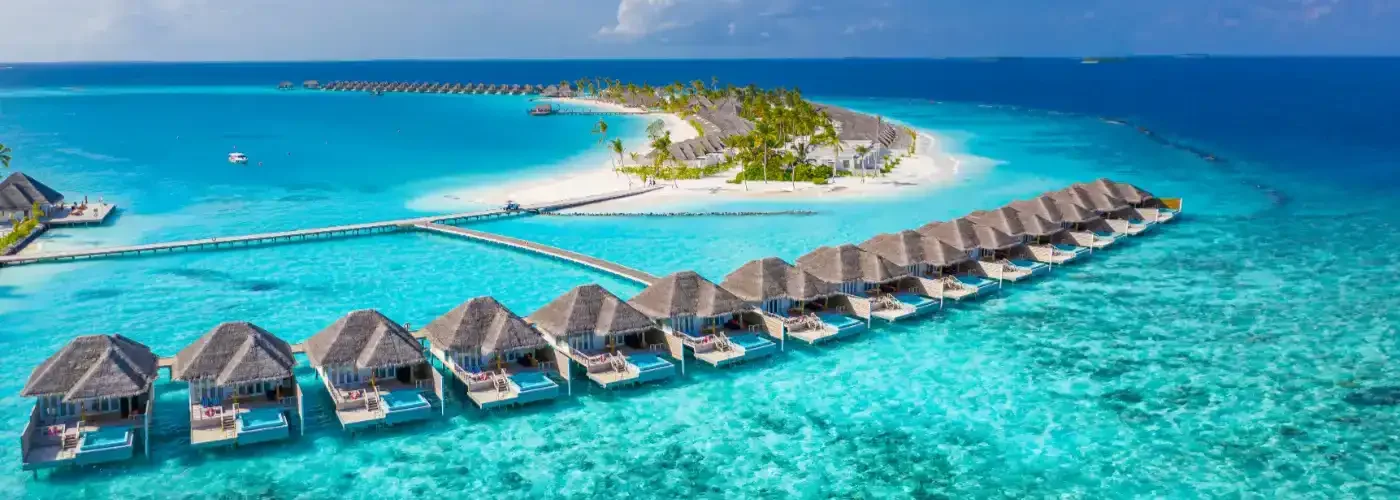 Explore & Experience the Island Life