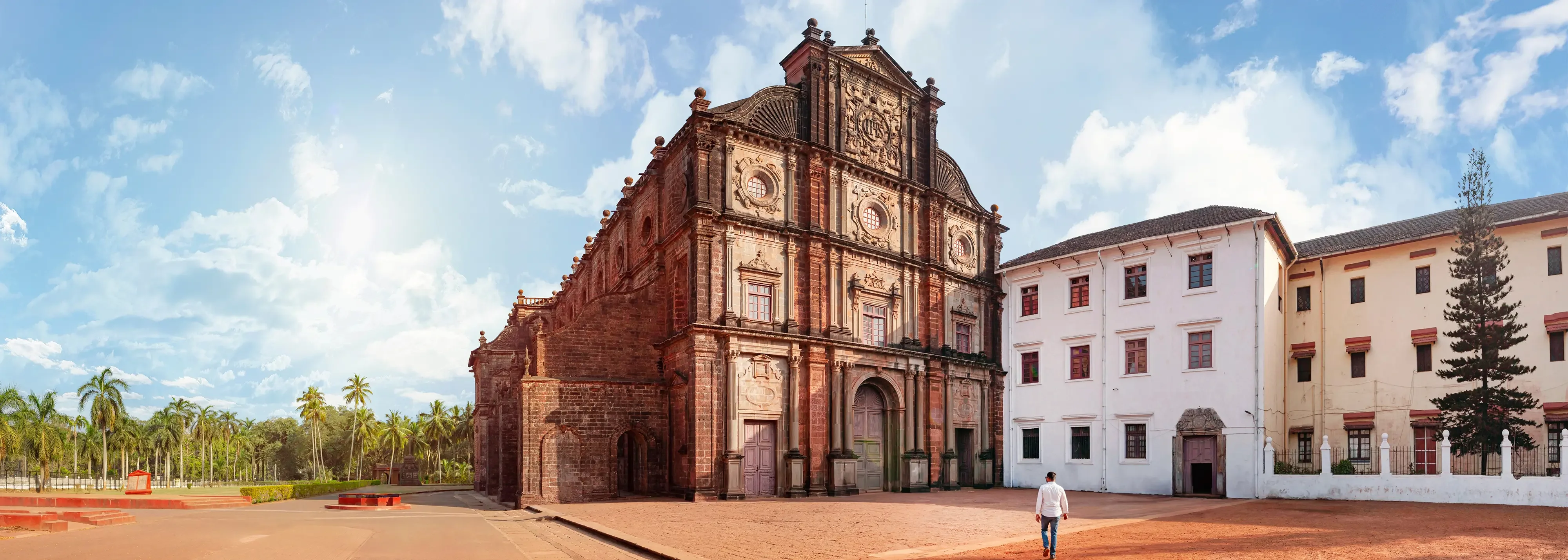 Basilica of Bom Jesus, a historic church in Old Goa. Great for a Goa tour.