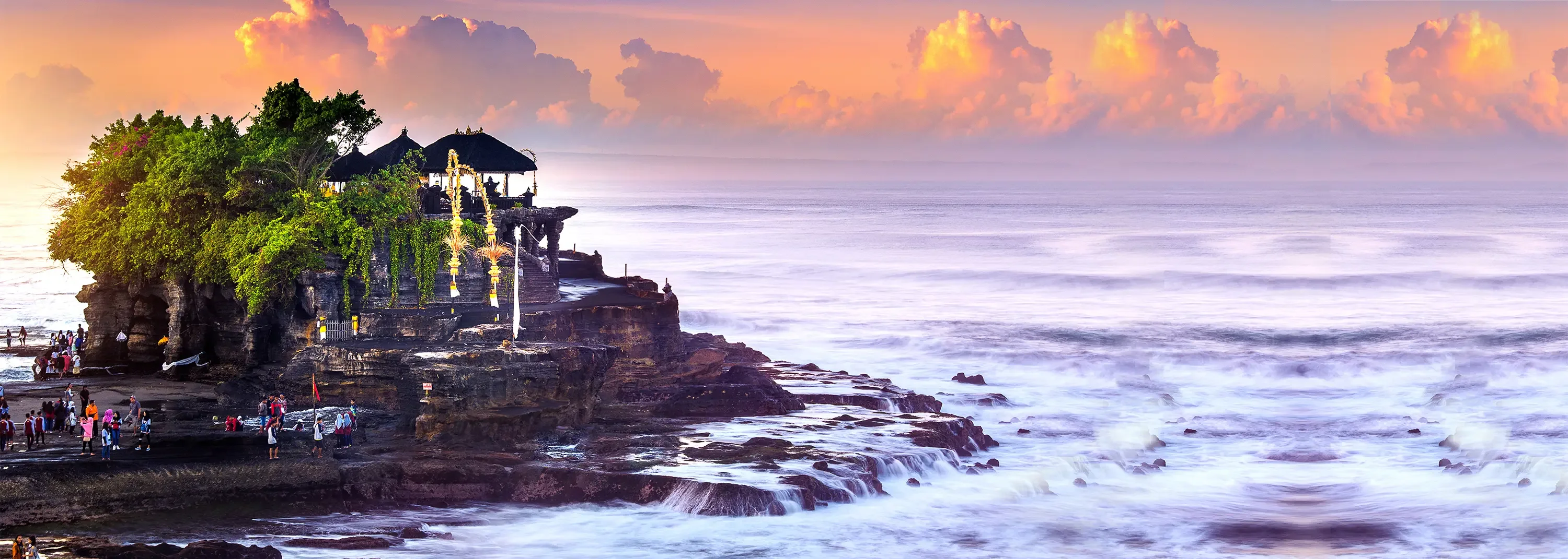Tanah Lot Temple in Bali. Perfect for your next Bali tour. Temple, sea, good vibes.