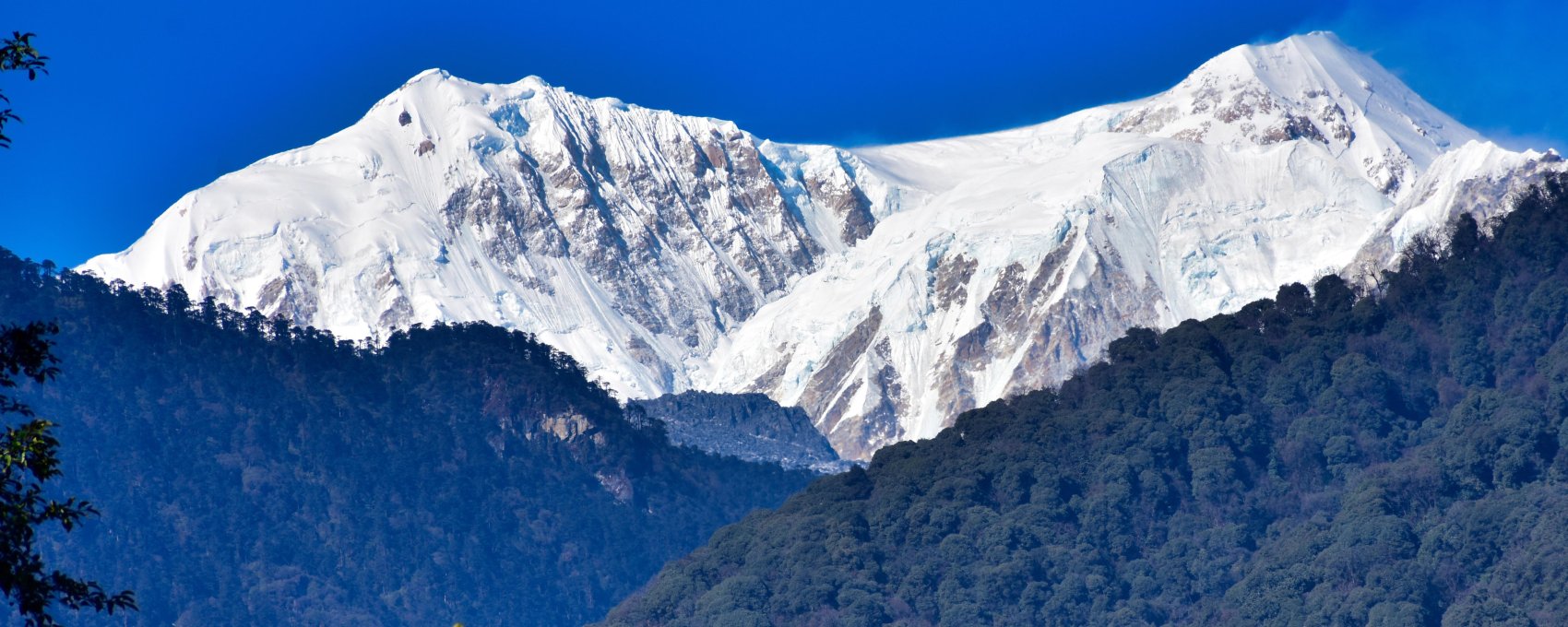 Pelling to Yuksom Sightseeing