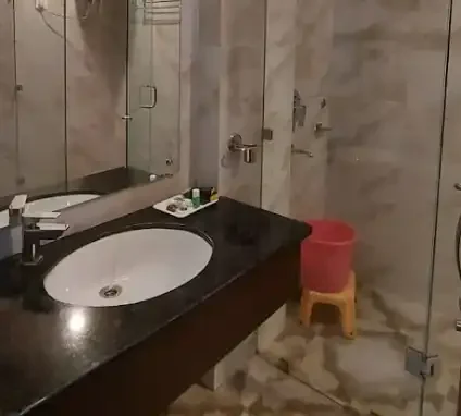 Hotel Blue Magnets