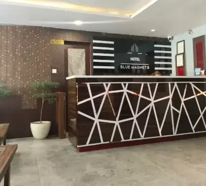 Hotel Blue Magnets