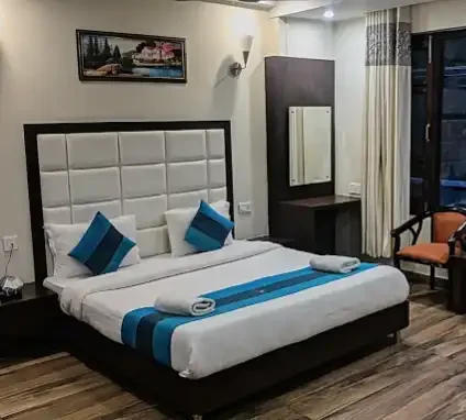 Hotel Blue Magnets