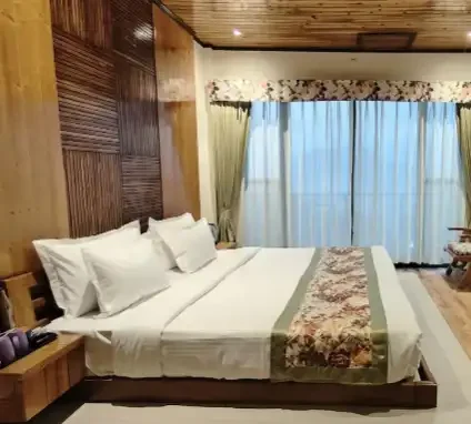 Mount Polaris Suites & Spa