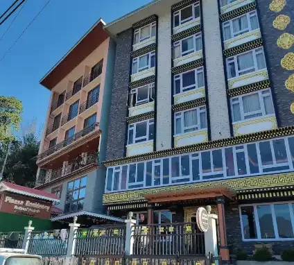 Rufina Pinasa Residency