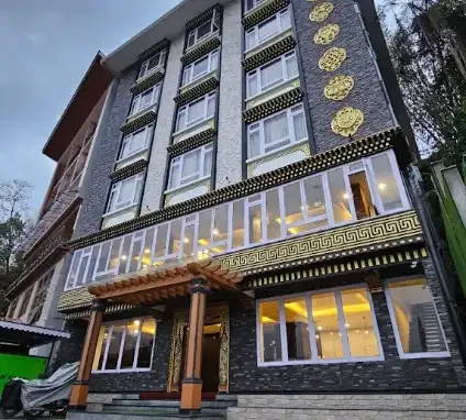 Rufina Pinasa Residency